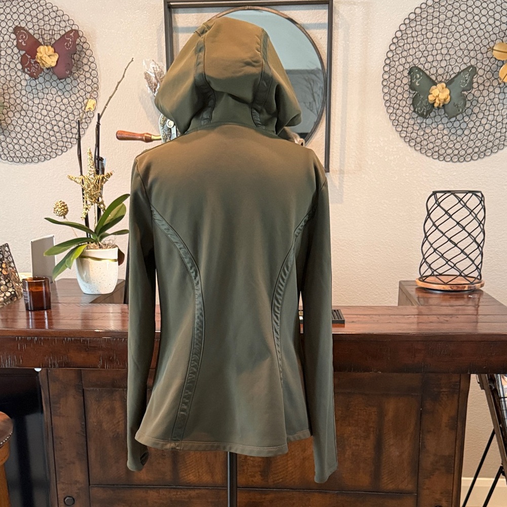 Athleta Verbier Green Jacket - image 5